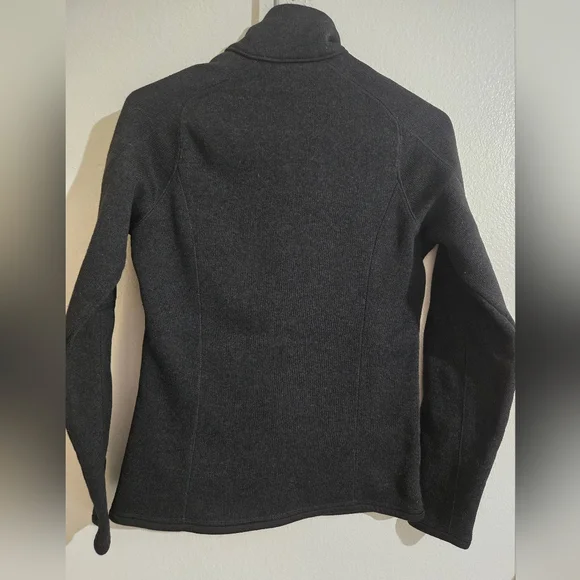 Patagonia Women's Black Full-Zip Fleece Jacket - Picture 3 of 9